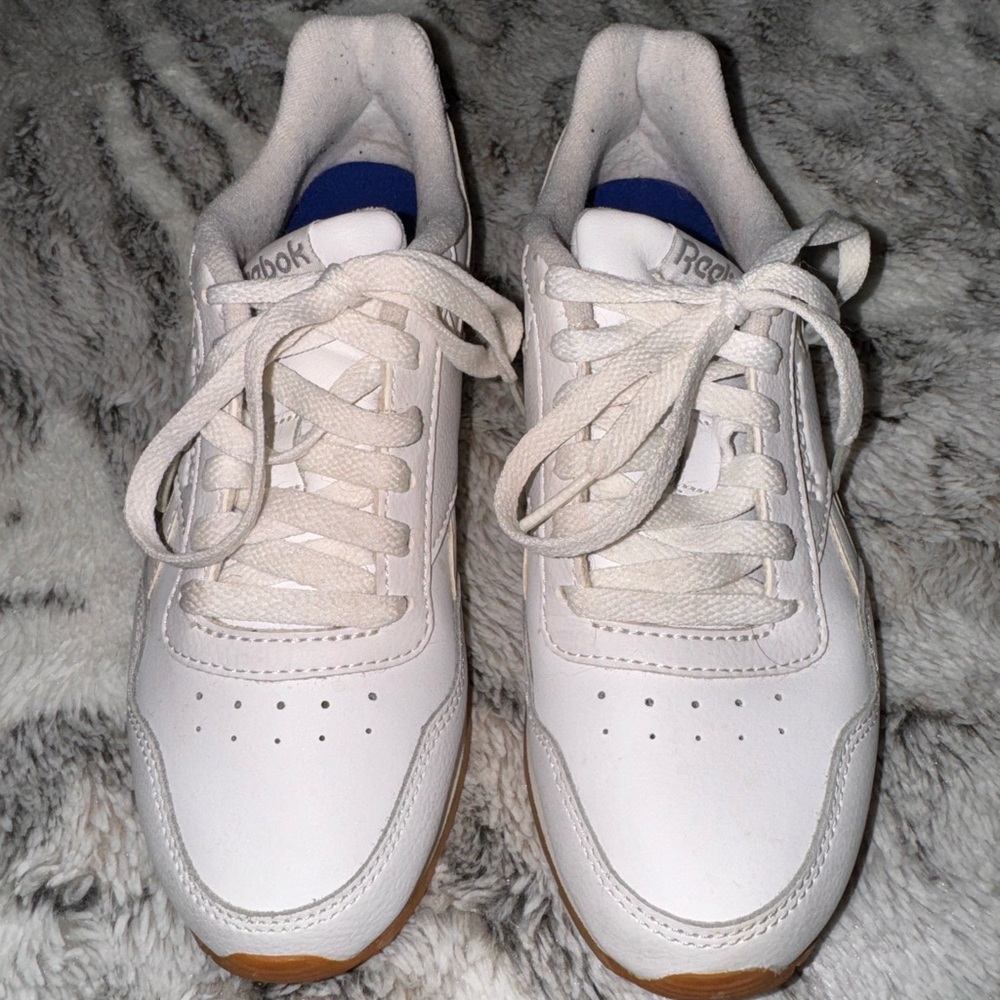 Reebok Classic White Retro Sneakers Women’s Size 5.5/Kids Size 4